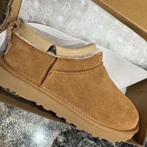 Classic micro Ugg boots